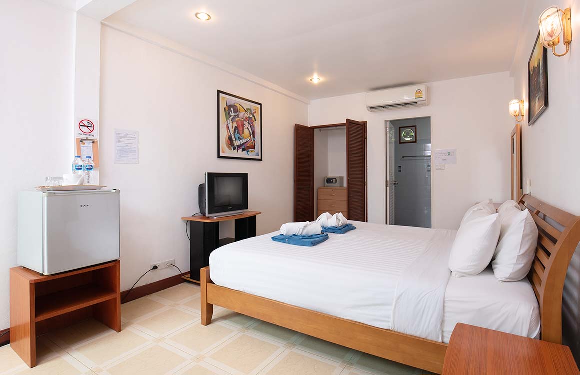 Super Deluxe Rooms at The Patong Center Hotel